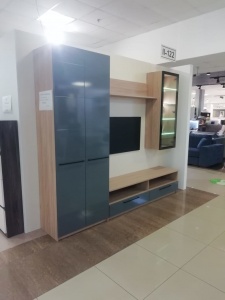TV-стенка с подсветкой TV-стенка с подсветкой